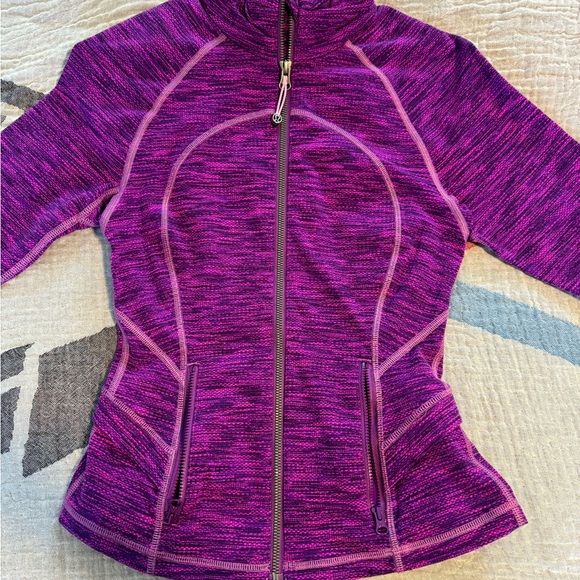 Lululemon Hustle in Your Bustle Jacket 4 - Picture 3 of 9